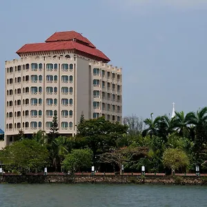 Vivanta Ernakulam, Marine Drive Hotel